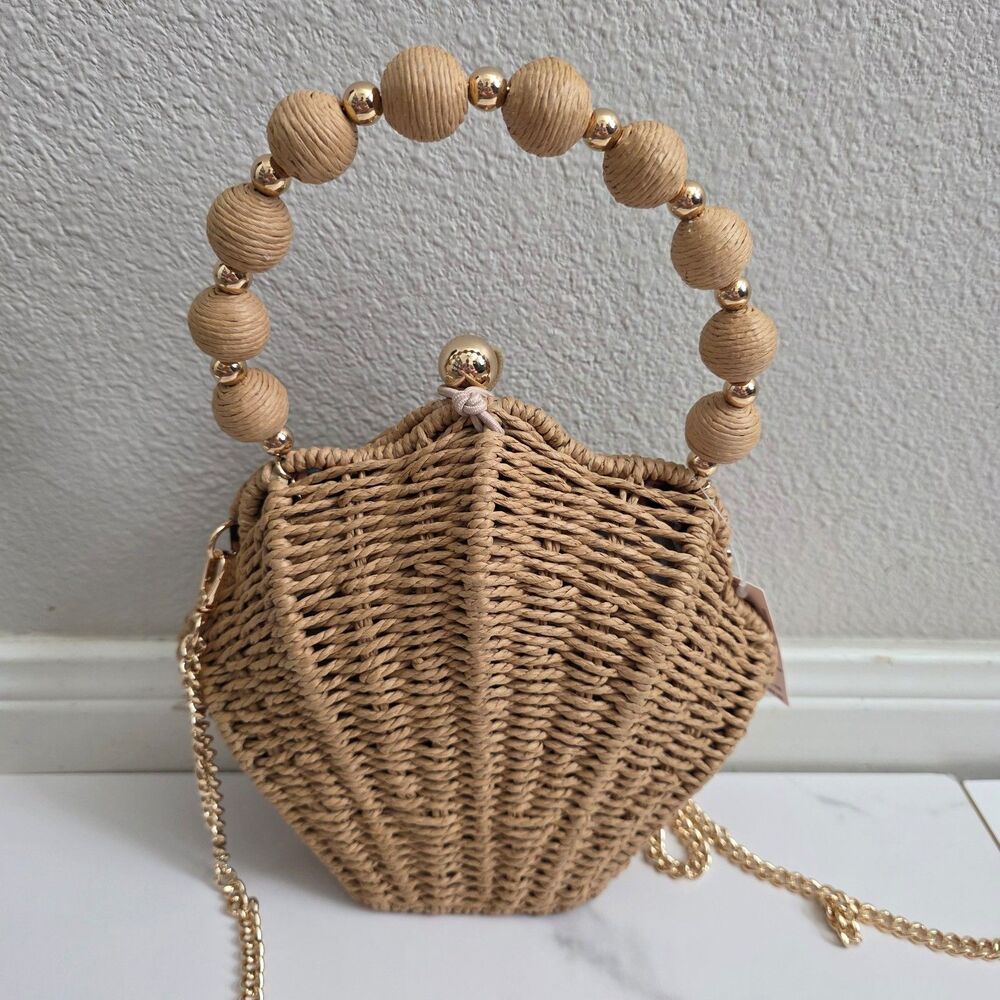 Victoria's Secret NWT Shell Straw Clam Shell Crossbody Bag & Shell Wristlet Set - Picture 3 of 9